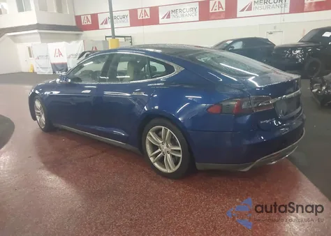 2015 Tesla Model S 70D/85D/P85D from USA, damaged, VIN 5YJSA1E26FF112821